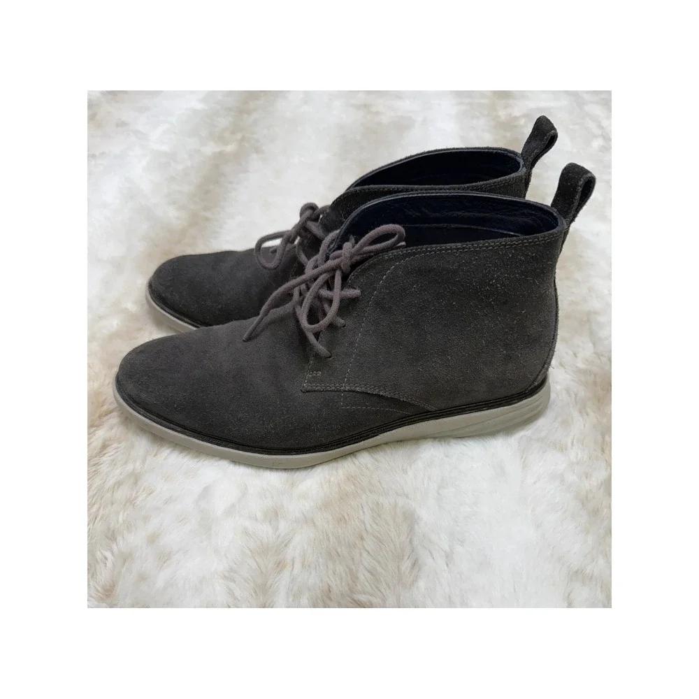 Cole Haan GrandEvolution Chukka Boots Mens 8.5 Grey Suede C26401‎